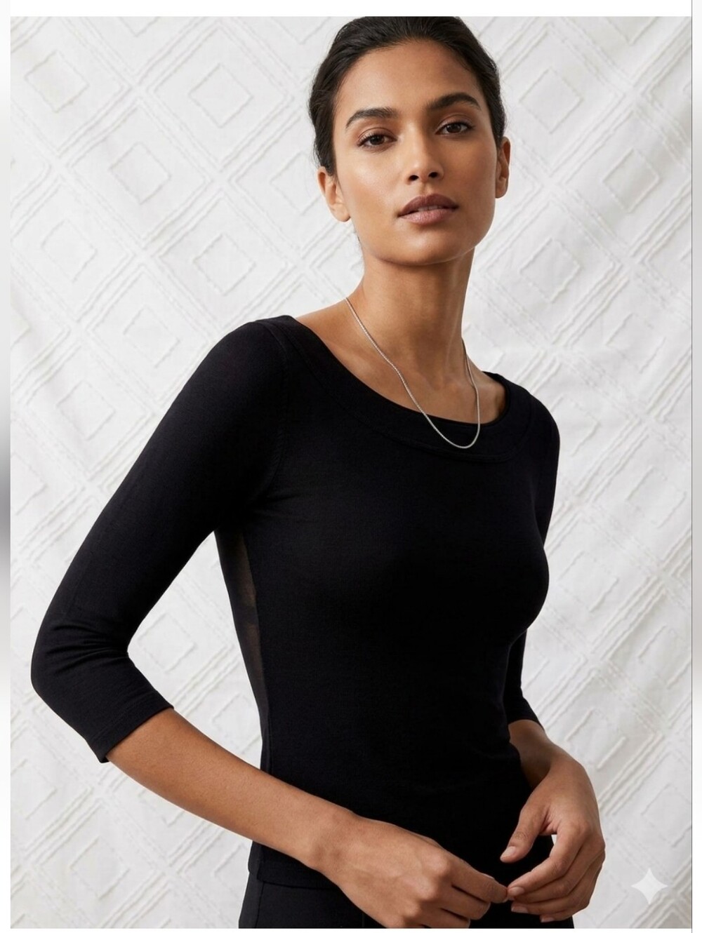 ❤️  Carolyn Taylor Black Scoop Neck Long Sleeve Top